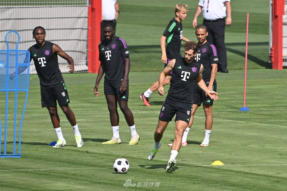 助攻维蒂尼 助攻维蒂尼