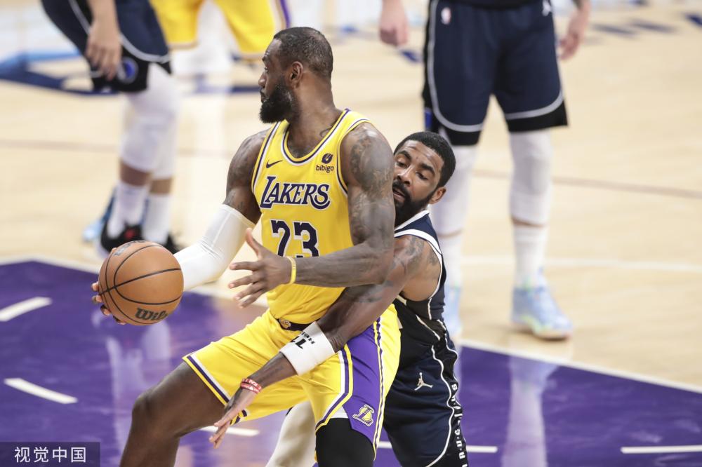 在现代足球 在现代足球